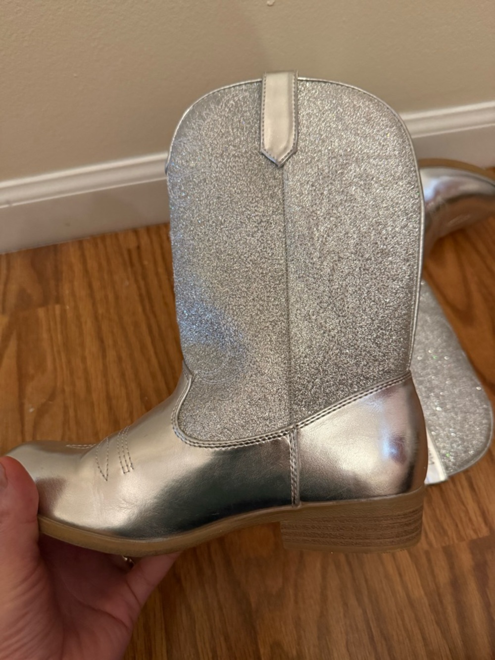Dream Pairs Silver Glitter Kids Western Boots